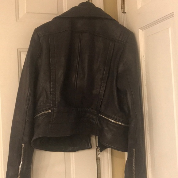 Leather jacket - Picture 4 of 4